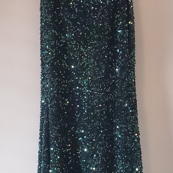 Dark Green Sequined Prom Dress - Picture 4 of 4